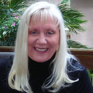 Meet your Posher, Kay